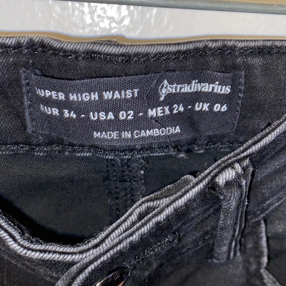 Stradivarius Brand Black Jeans Size 2 - Picture 4 of 6